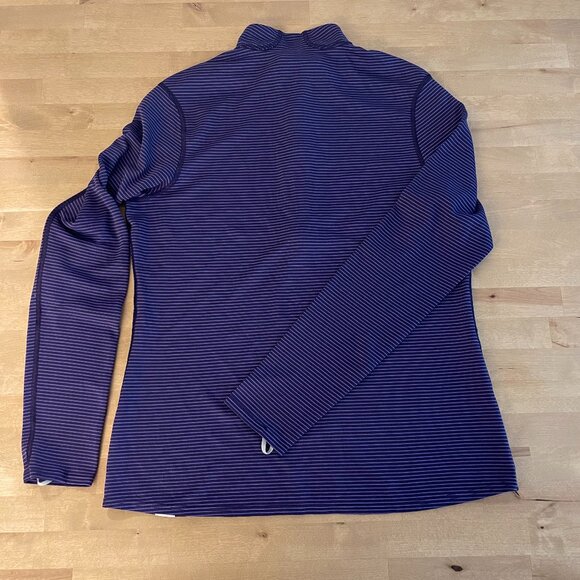 Patagonia W's Capilene® 3 Midweight 1/4 Zip-Neck, size large, purple stripe - Picture 3 of 6